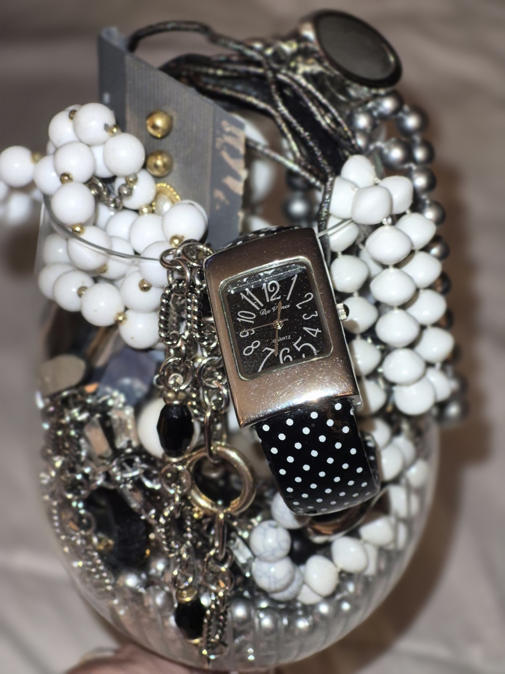 Costume Jewelry Mystery Lot: Da Vinci Watch White Milk Glass Silver Monochrome